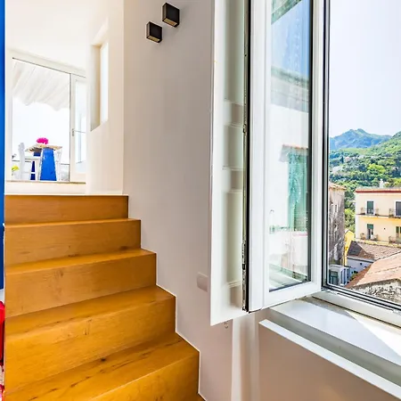 Bdifferent - Terrazza Vista Mare By Starhost Vietri sul Mare