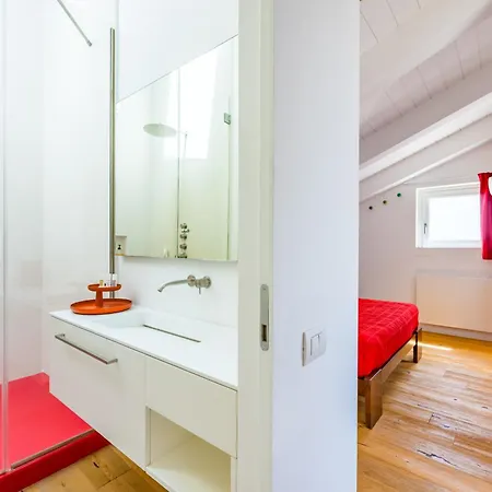 Bdifferent - Terrazza Vista Mare By Starhost Apartamento